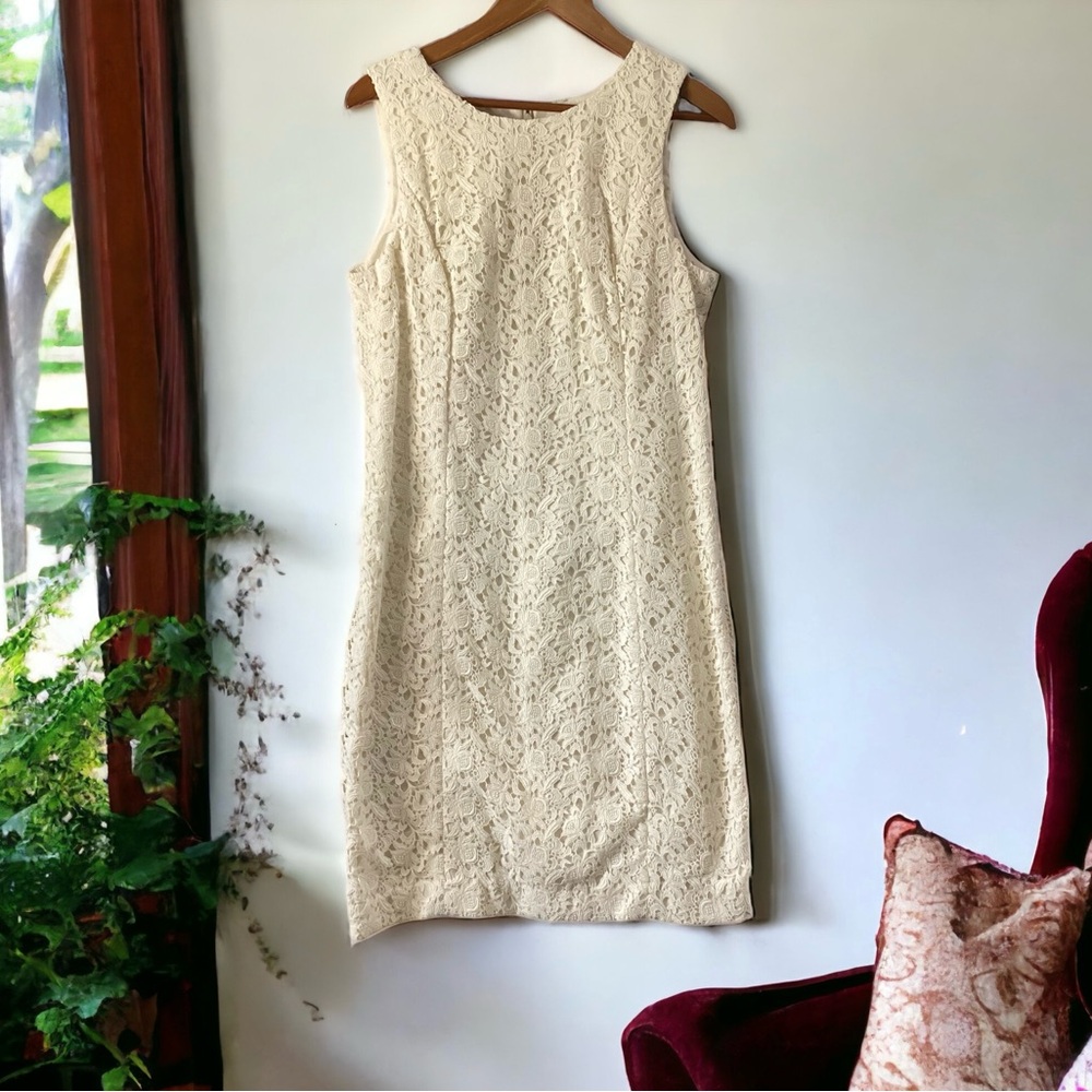 Talbots Crocheted lace sheath dress Off white Sleeveless Size 14P